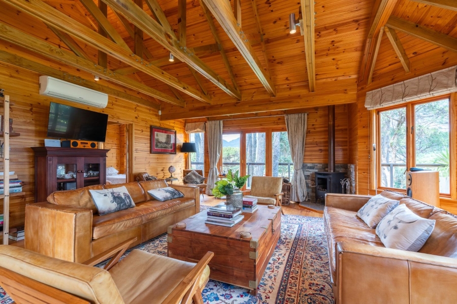 5 Bedroom Property for Sale in Somerset West Rural Western Cape